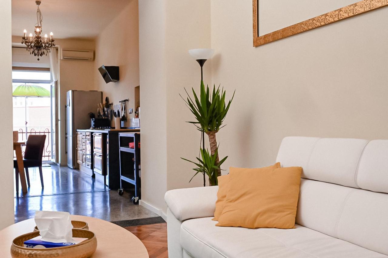 '2R' City Center Holidays And Workstays Rijeka Exteriér fotografie